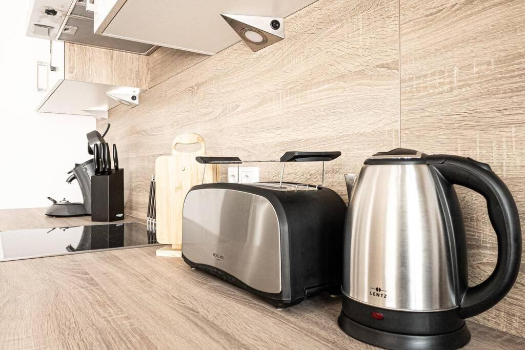 Modernes Luxus-Apartment Im Leipziger Zentrum Bagian luar foto