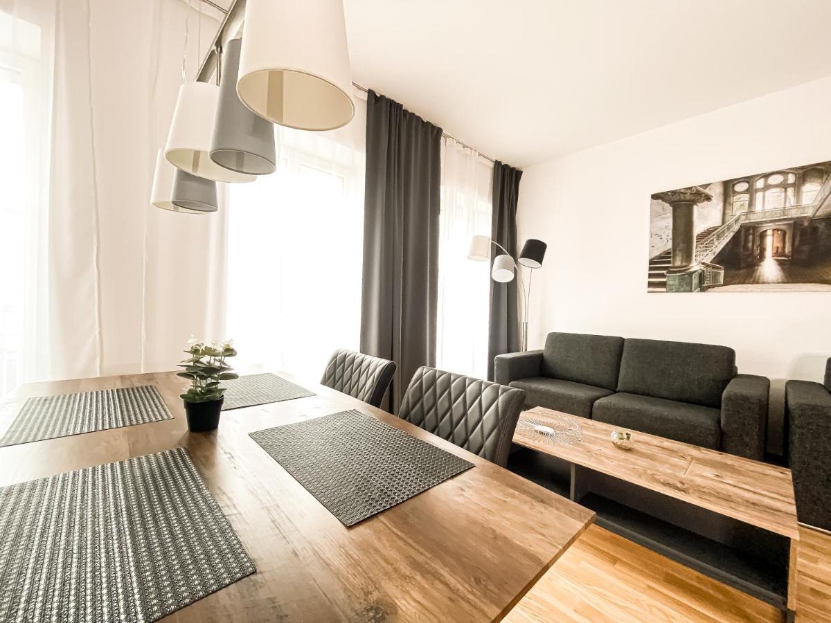 Modernes Luxus-Apartment Im Leipziger Zentrum Bagian luar foto