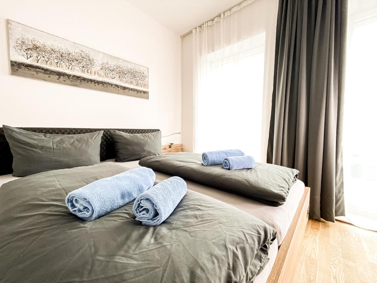 Modernes Luxus-Apartment Im Leipziger Zentrum Bagian luar foto