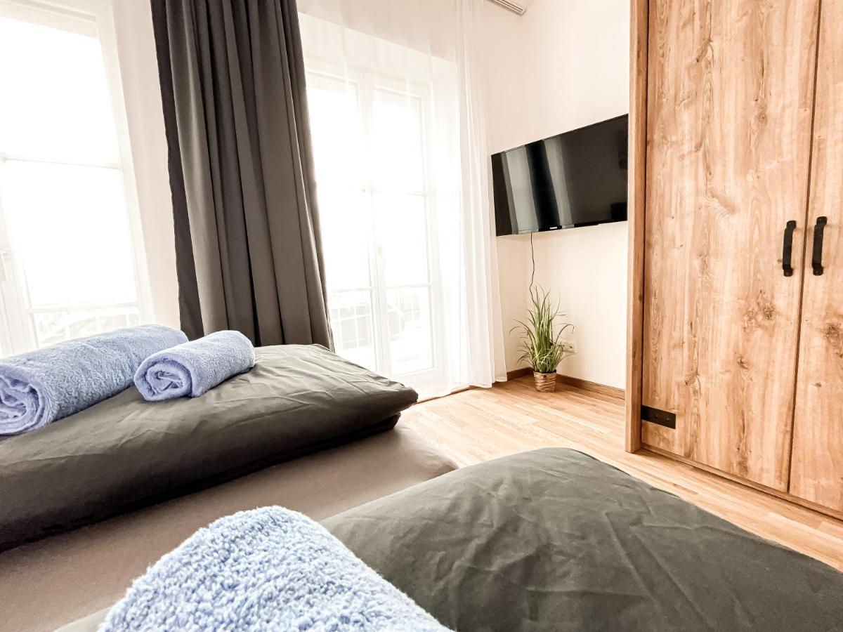 Modernes Luxus-Apartment Im Leipziger Zentrum Bagian luar foto